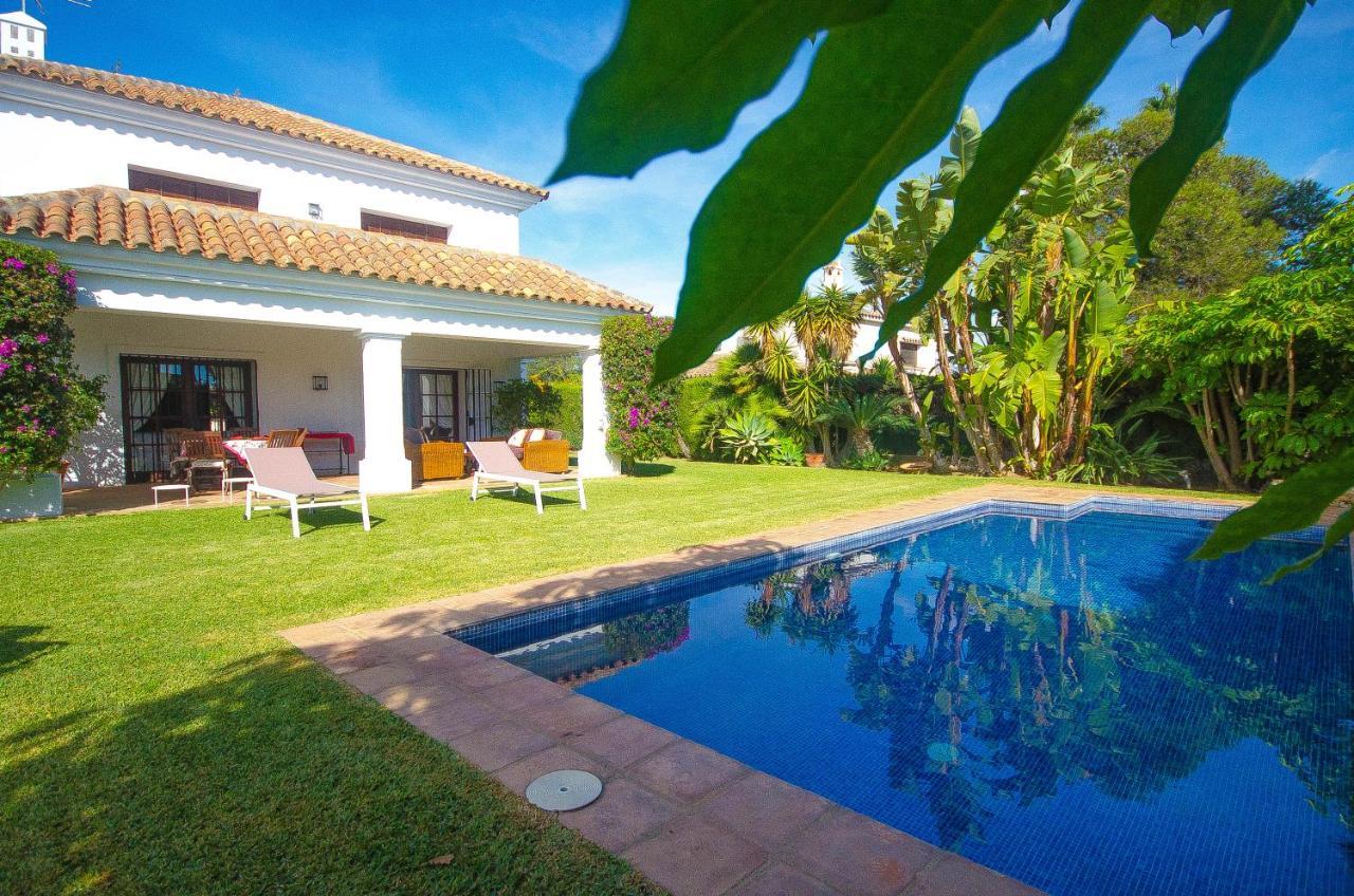 Villa Del Mar- Private Swimming Pool Next To The Beach Estepona Dış mekan fotoğraf